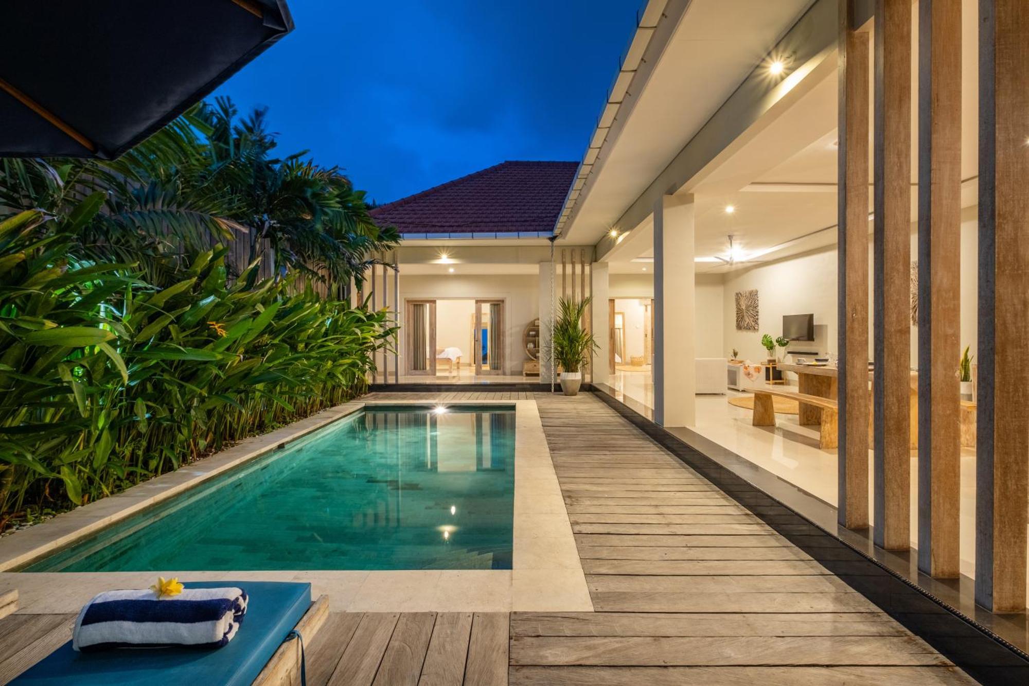 ☆ Villa Larissa ☆ Seminyak 2Br Pool Kuta Petitenget エクステリア 写真
