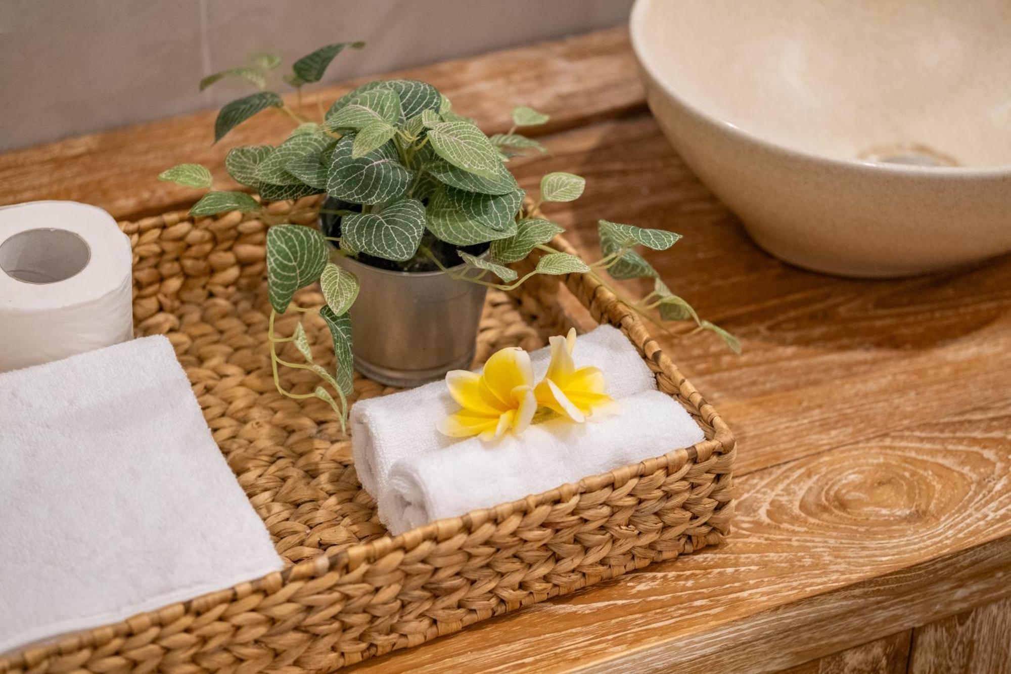 ☆ Villa Larissa ☆ Seminyak 2Br Pool Kuta Petitenget エクステリア 写真